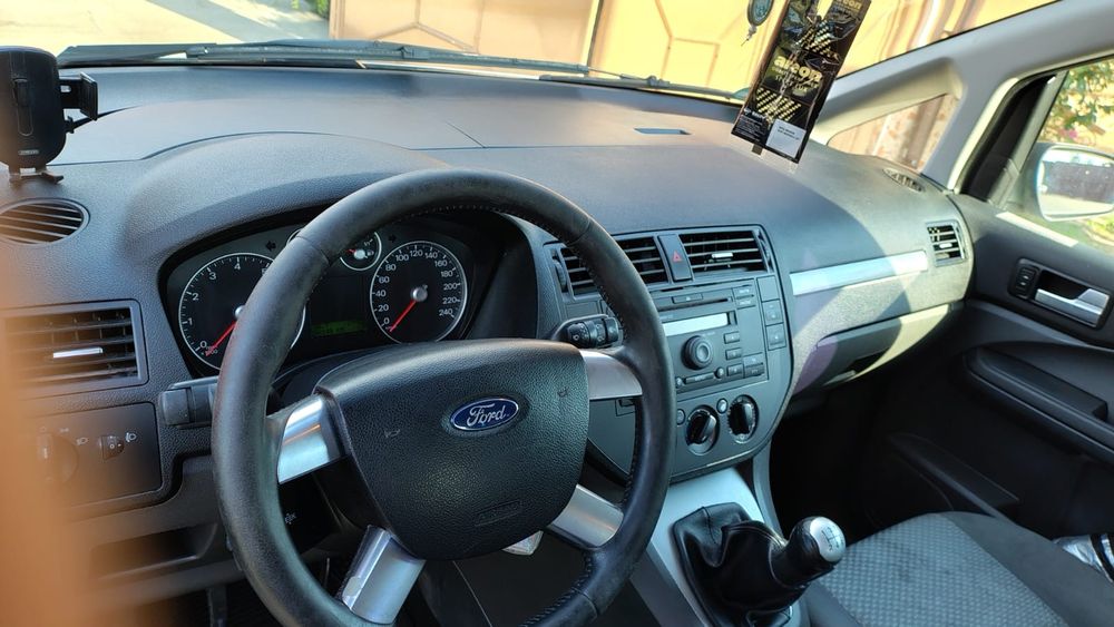 Vând Ford focus C-max an 2004