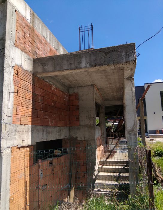 Продава къща в гр.Сапарева баня