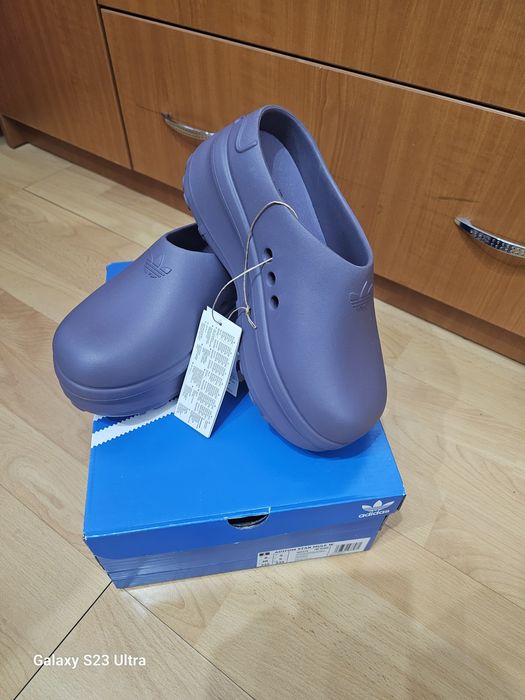 Saboți Adidas damă – noi, cu etichetă