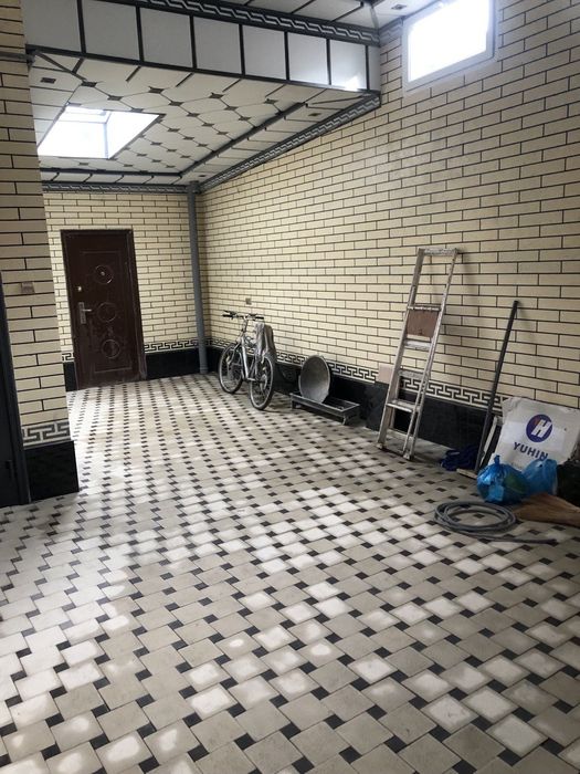 Продаётся  Дом. Ориентир  Российское  посольство