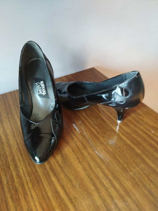 Модельные лаковые лодочки