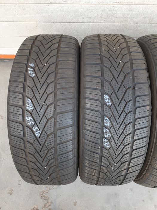 Зимни гуми 4 броя SEMPERIT SpeedGrip2 195 55 R16 дот 2716