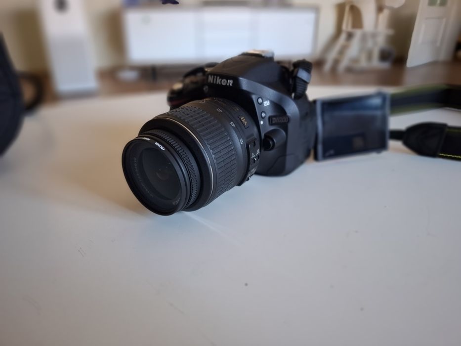 Nikon D5200 18-55 mm AF-S VR Kit