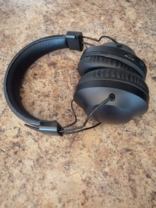 Безжични слушалки