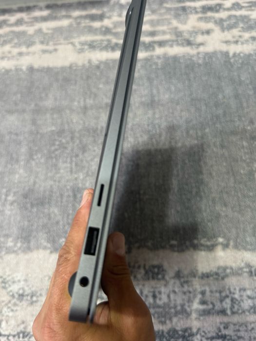 Laptop samsung galaxy book 5 pro