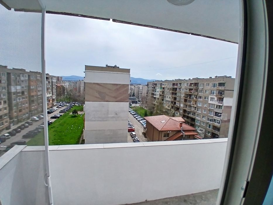 2- стаен С ТЕРАСА КВ ИЗТОК