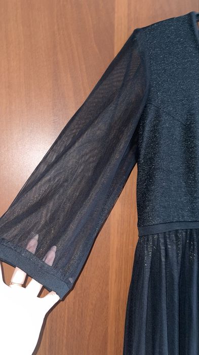 Платье праздничное