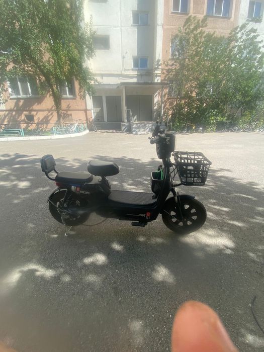Продам электроскутор