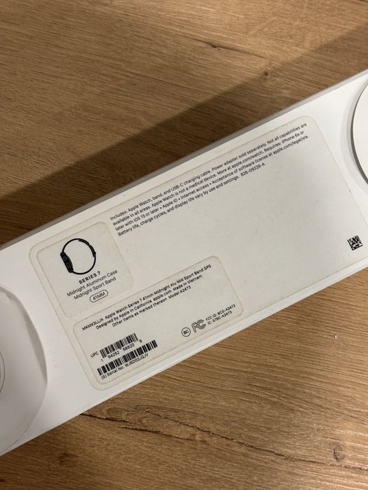 Продам Apple Watch Series 7 41mm midnight