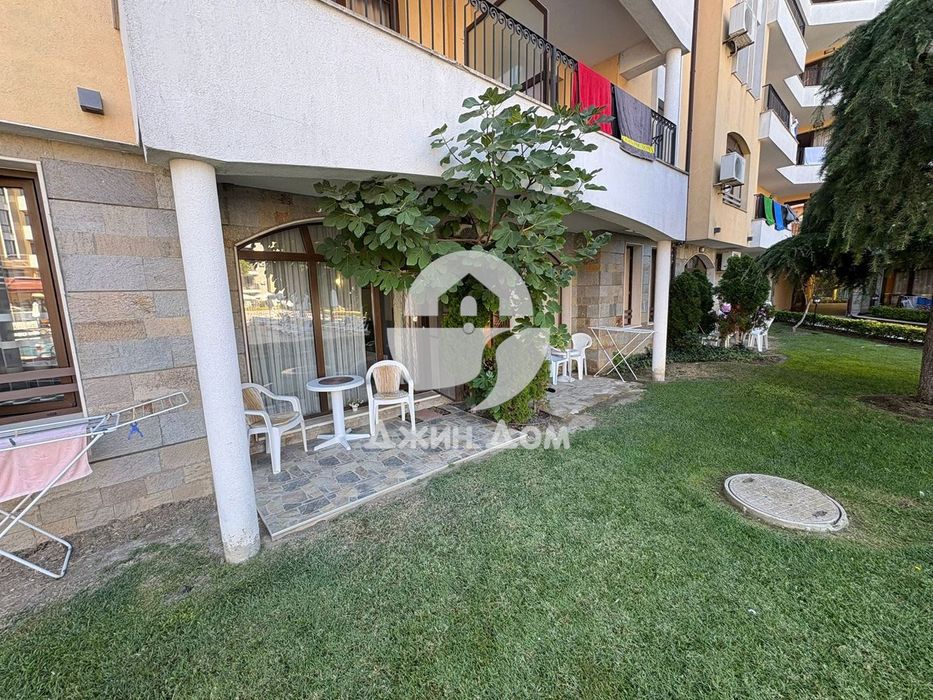 Продава се Двустаен апартамент в к.к. Слънчев бряг - 49 кв.м за 1858 €/кв.м - Снимка #6