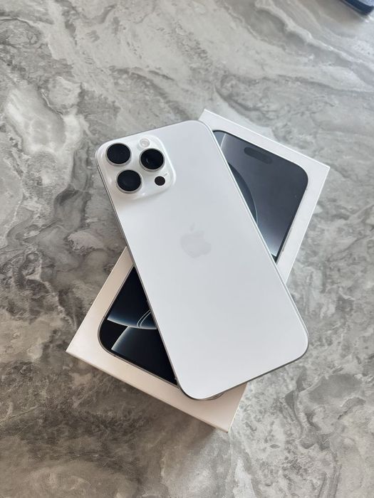 iPhone 16 pro max