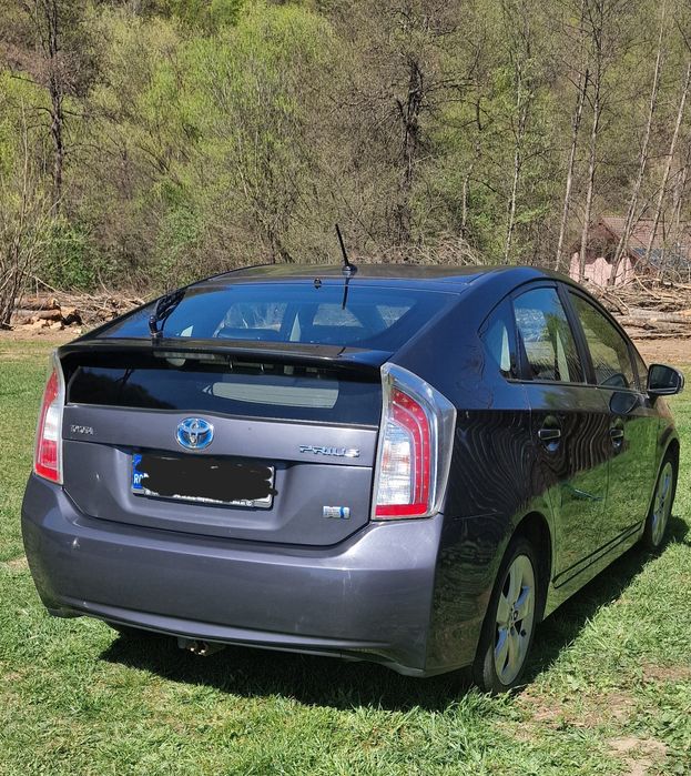 Vand auto toyota prius