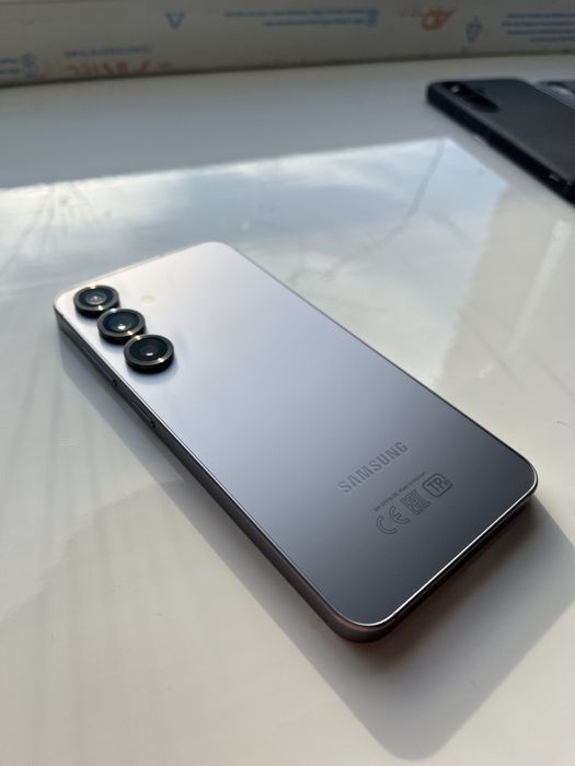 Samsung Galaxy s25 256gb  ОБМЕН на iPhone