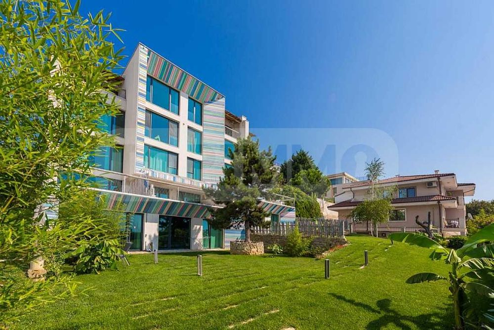 Тристаен апартамент под наем в квартал Бриз