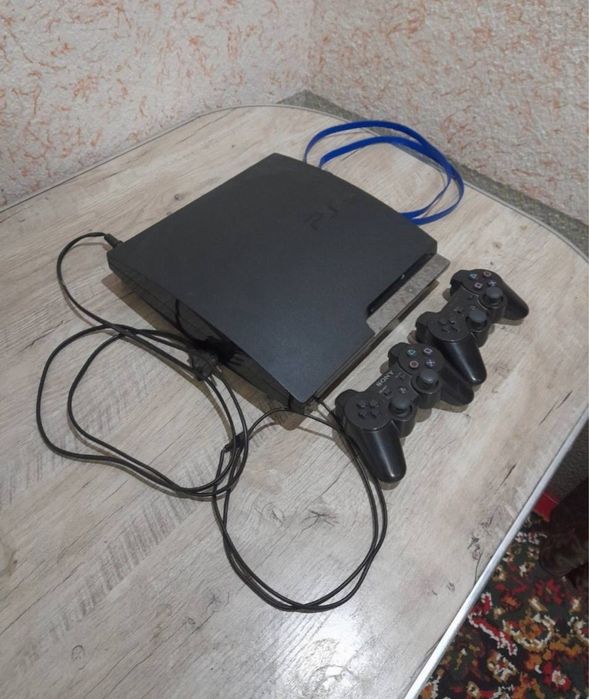 PlayStation 3 slim/300+2 ta pult