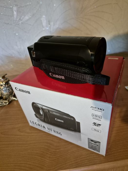 Canon Legria Hfr 86
