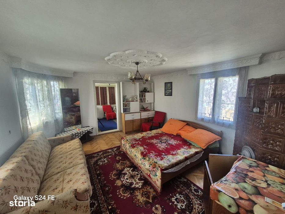 Proprietate cu teren 719 mp și construcții | Vânători-Neamț