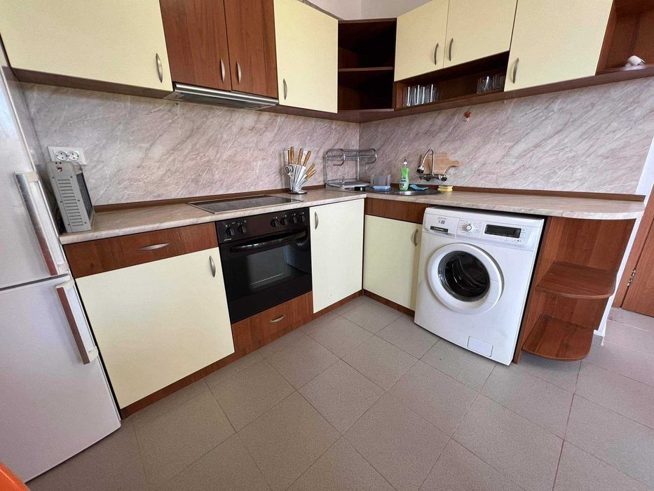 Апартамент Под Наем в Созопол