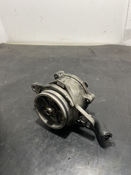 Pompa vacuum BMW Seria 3 E46 320d 136cp 96110885 |1998-2005