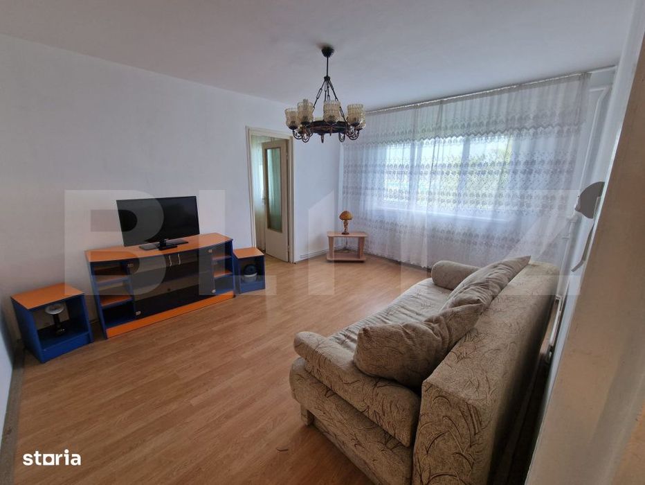 Apartament 2 camere de vanzare, 40 mp – zona 7 Noiembrie — fotografia 1