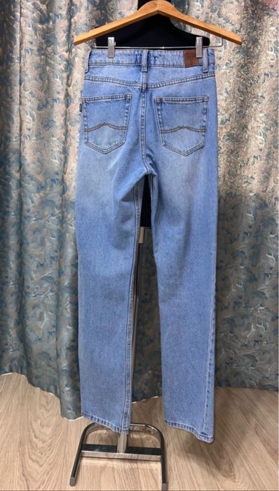 Blugi drepti Tiffosi