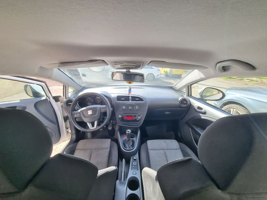 Seat Leon 2009 година