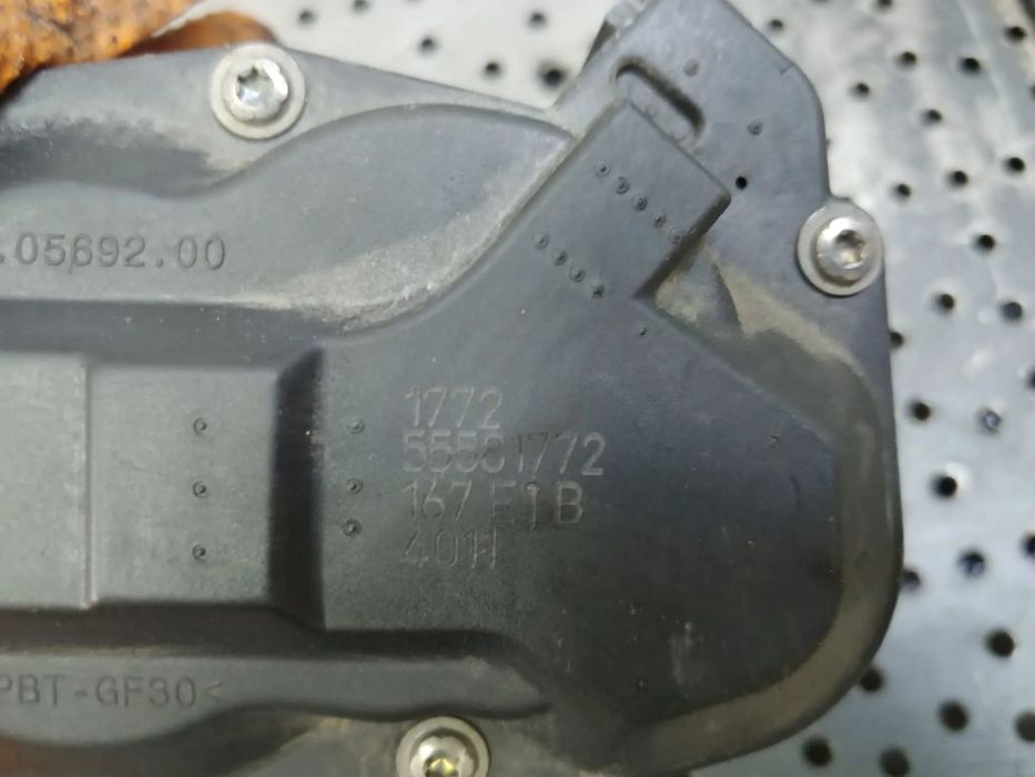 clapeta acceleratie 1.3 cdti b13dte opel corsa e 55581772