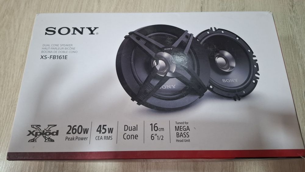 SONY динамиклар янги