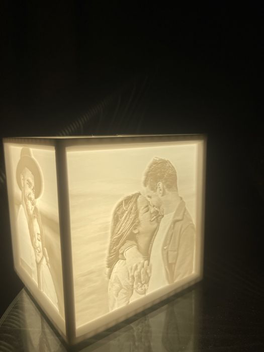 Персонализирана лампа със снимки