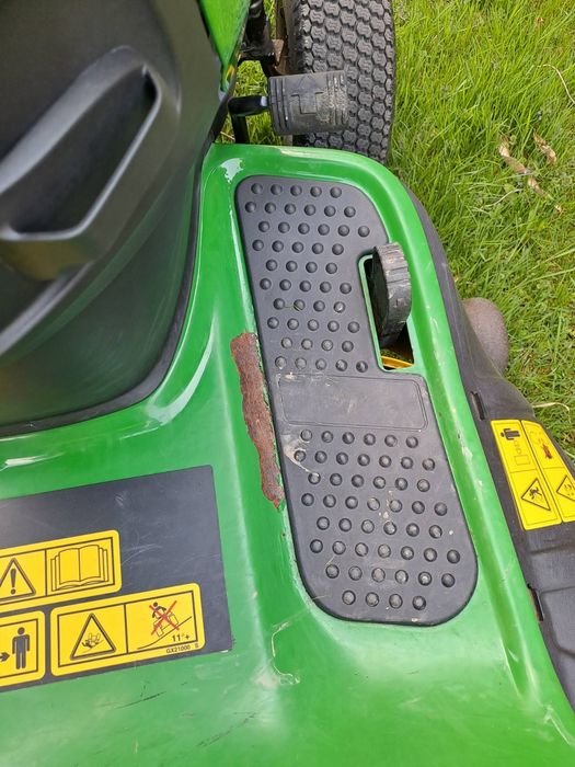 Тракторна Косачка John Deer X155R