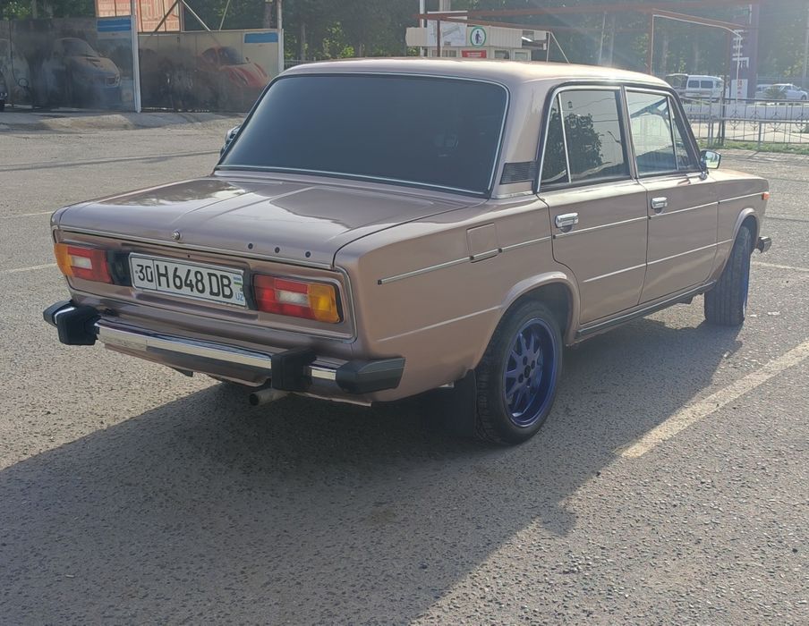 Срочно продам ВАЗ 2106 в отличном состоянии год 2000 без расходов.