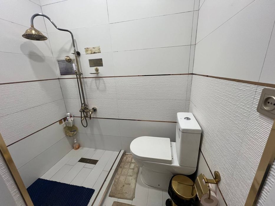 Durujba Qoratosh 3+2 Hona 1 etaj /9  80+80 kv