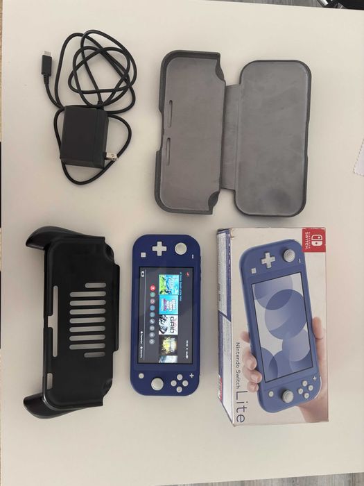 Прошитый Nintendo Switch Lite (256 Гб)