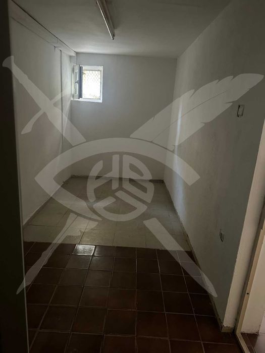 Продава се Едностаен апартамент в Бургас, Център - 30 кв.м за 1067 €/кв.м - Снимка #2