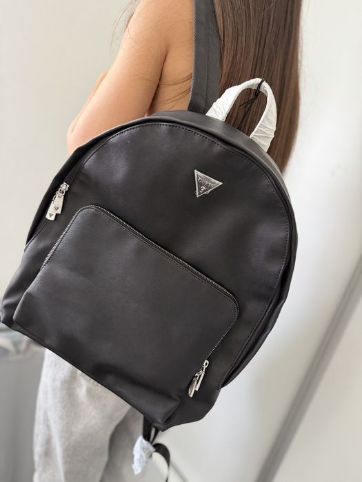 Ghiozdan Guess Negru