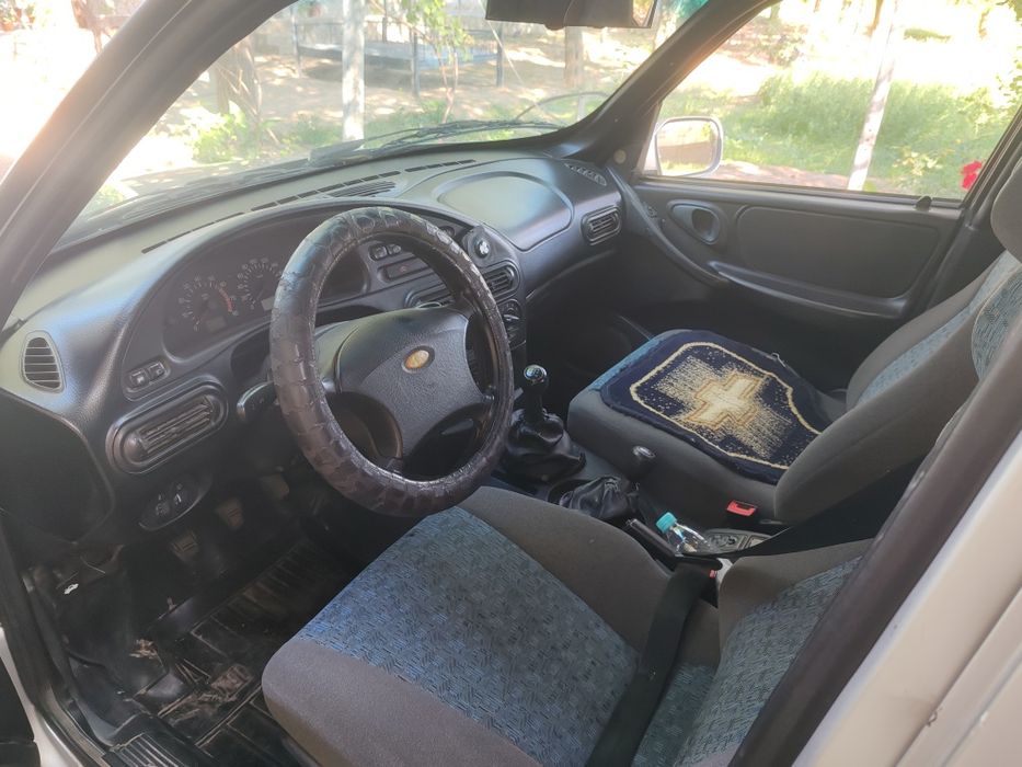 Chevrolet Niva 2005