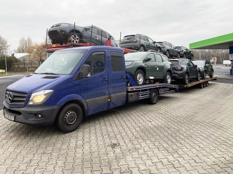 Transport autoturisme pe platforma Romania Ungaria Slovenia Italia