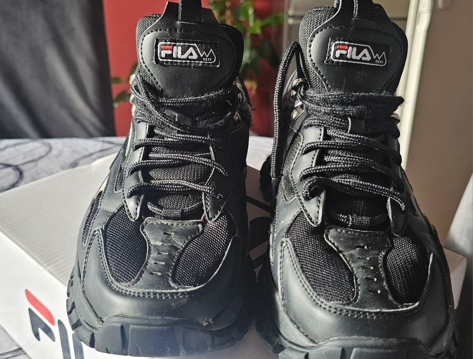 Оригинални маратонки FILA,  номер 40