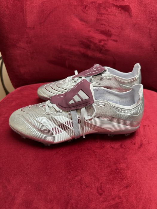 Ghete fotbal noi!originale!modele diferite!