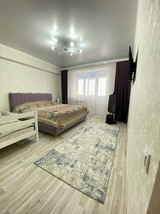 Продам 2х комн кв Батыс