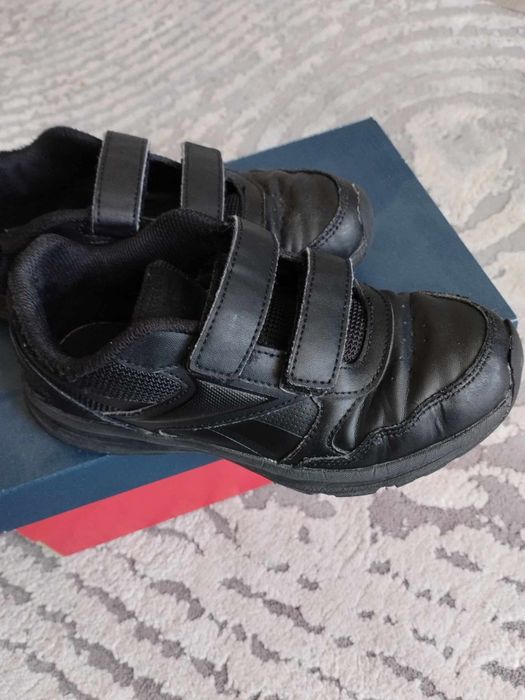 Кожени маратонки Reebok