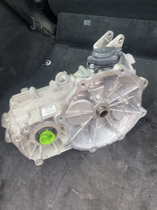 Раздатъчна кутия Hyundai IONIQ