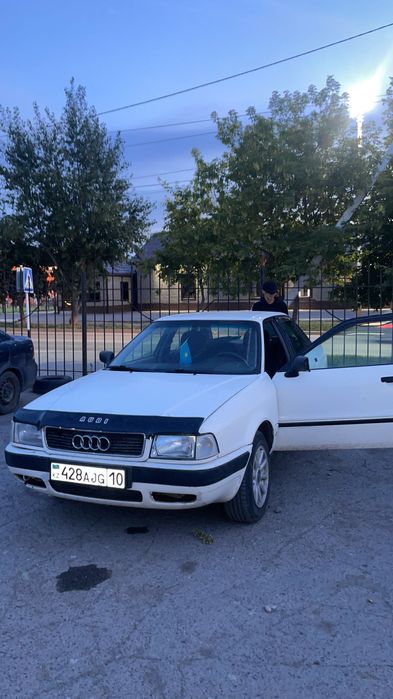 Audi 80 b4 1992г