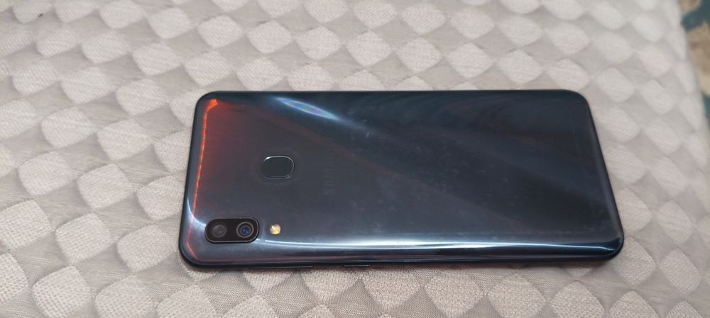 Samsung A30 ( + Чехол, + Стекло приват.)