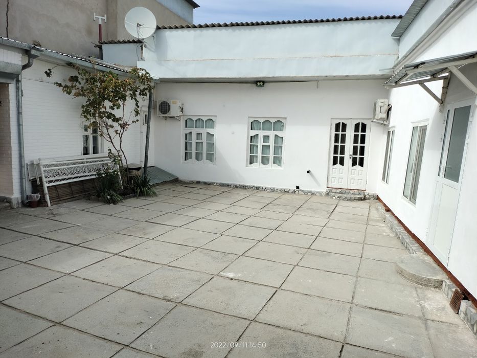 Эски шахарда тезда сотилади. в Старом городе