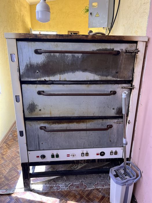 Продам пекарную печь