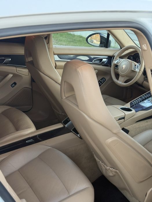 Porsche panamera 3.0 diesel / alb