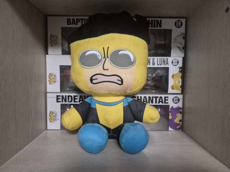 Jucarie Plus Animatie, Invincible - Mark Grayson