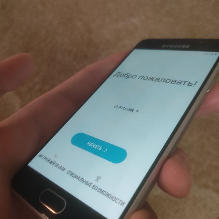 Продам СРОЧНО !! ,телефон настройте сами