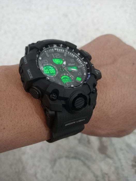 Продам Часы элэктрный